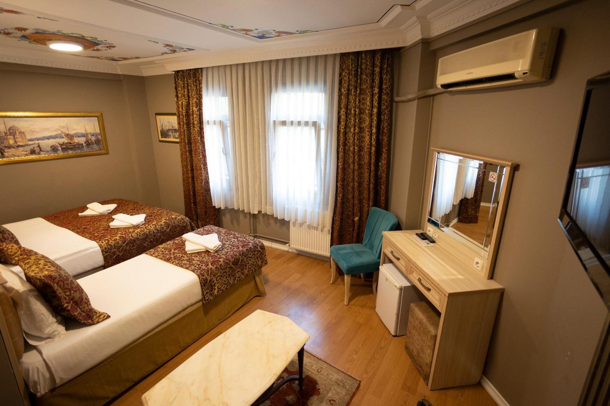 Tashkonak Studio Suites Стамбул Экстерьер фото