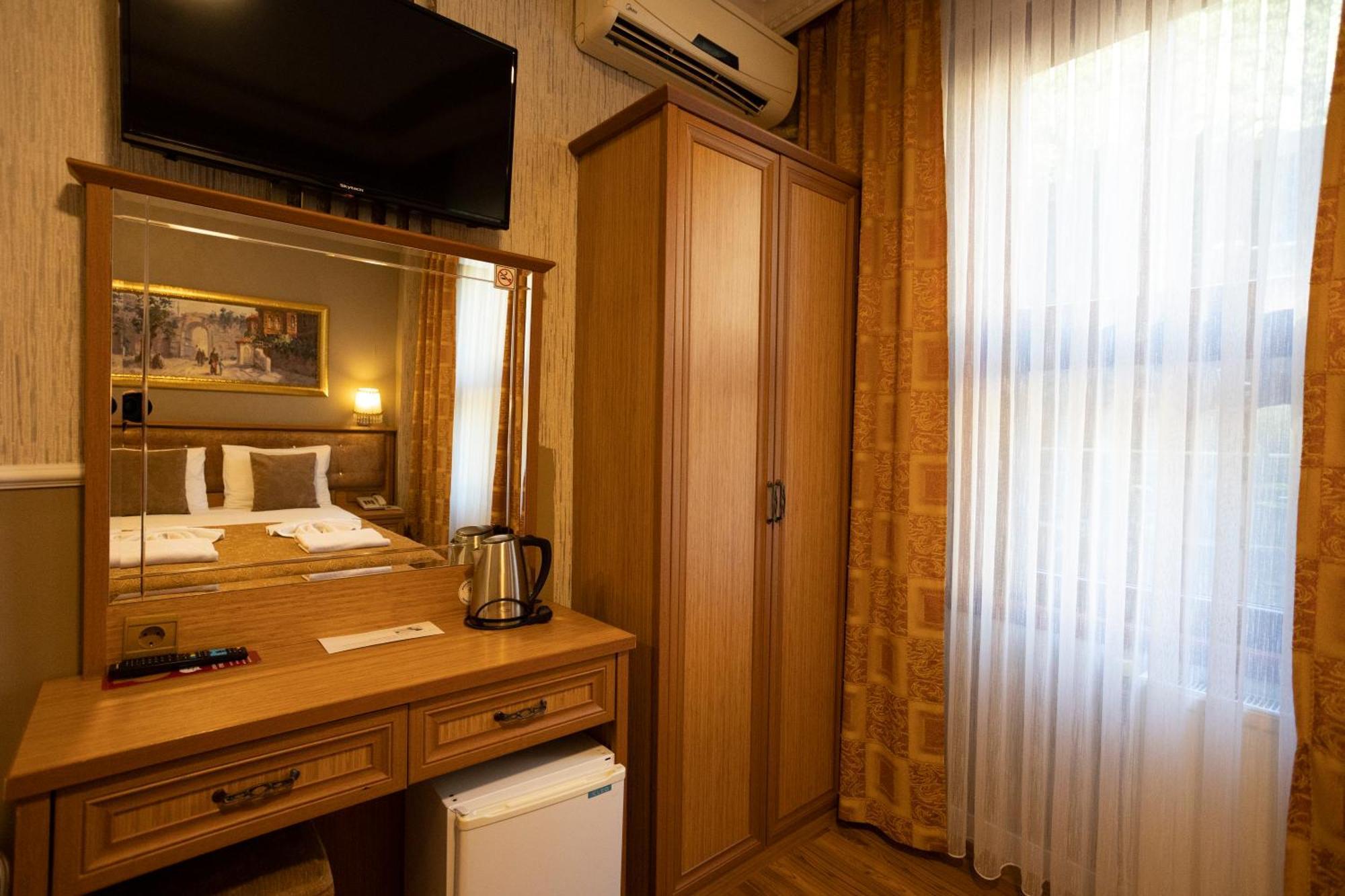 Tashkonak Studio Suites Стамбул Экстерьер фото