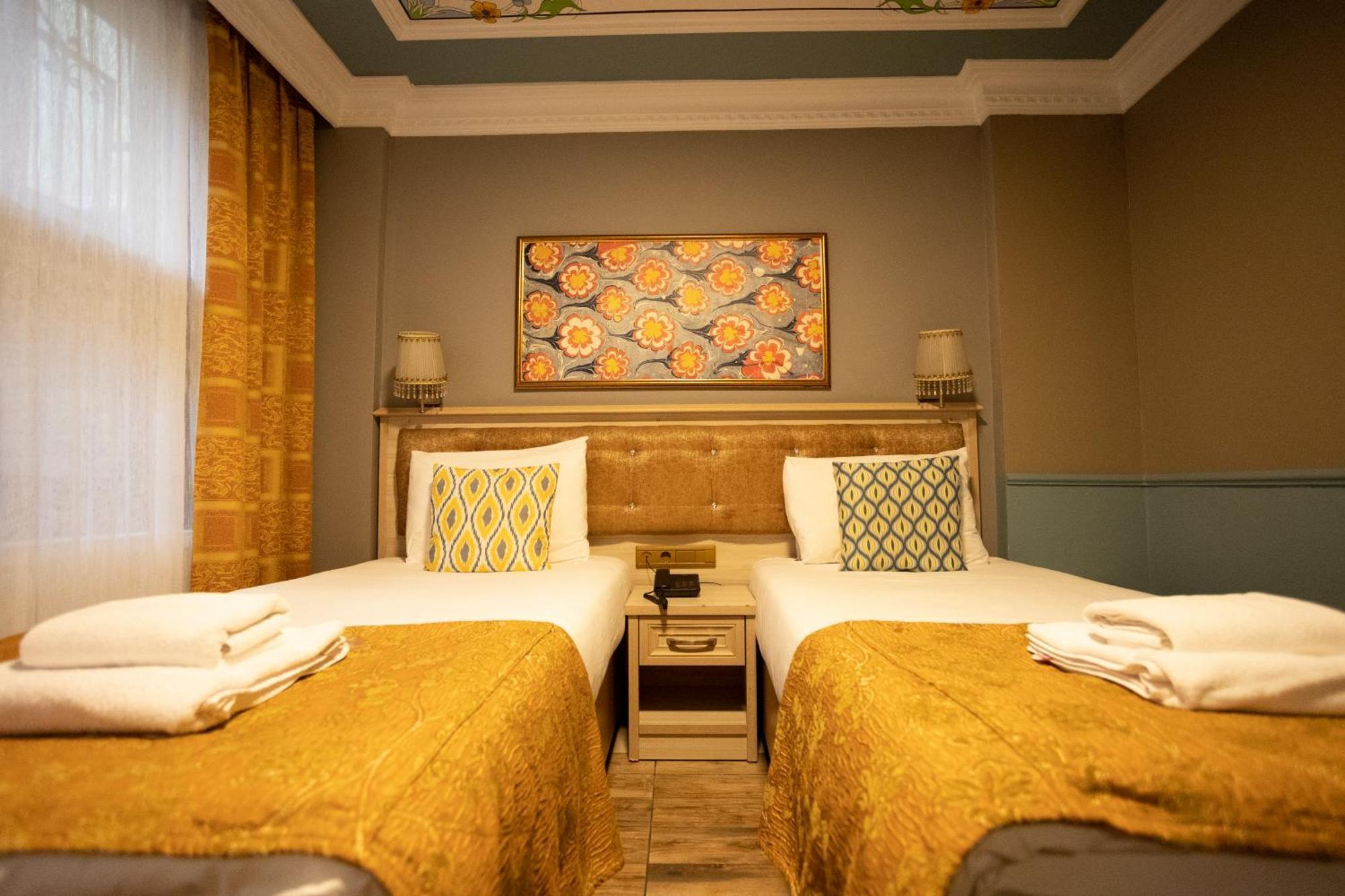 Tashkonak Studio Suites Стамбул Экстерьер фото